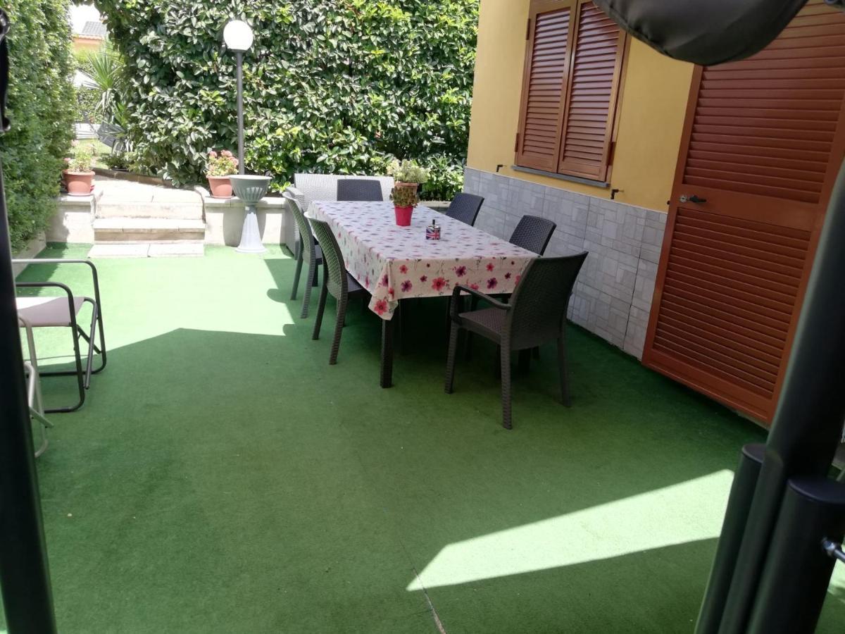 Depandance Con Piscina In Uso In Esclusivo In B&B Сант'Антоніо-Абате Екстер'єр фото