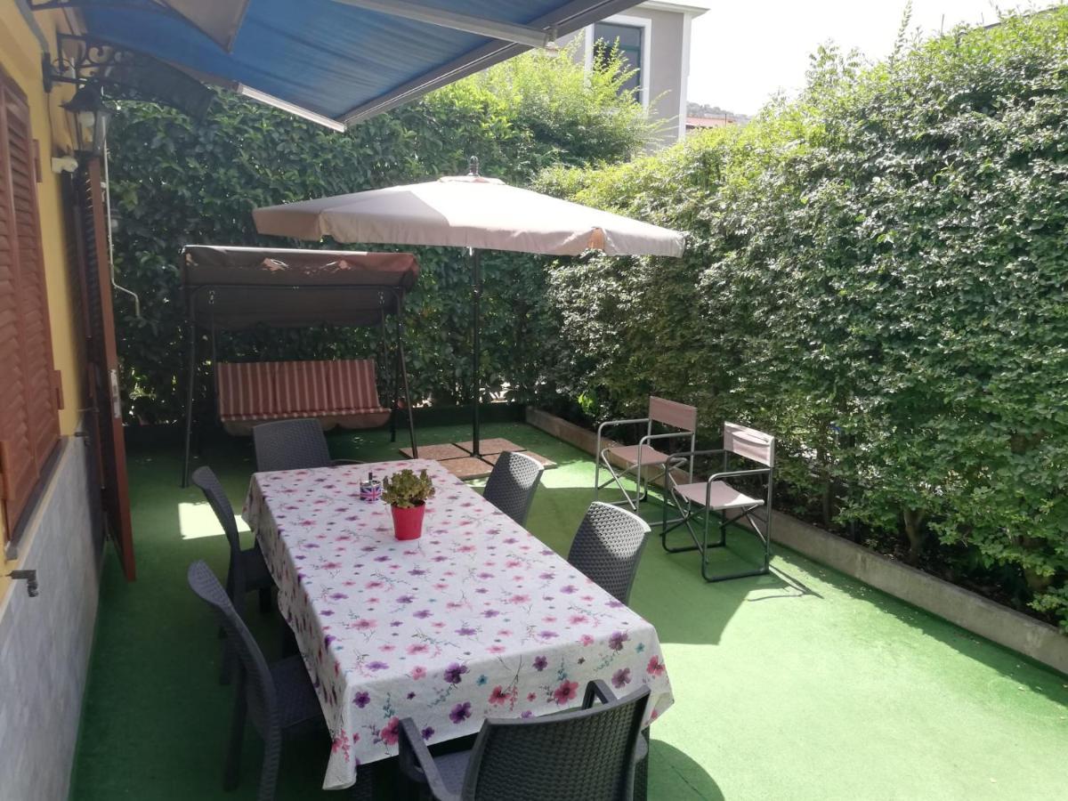 Depandance Con Piscina In Uso In Esclusivo In B&B Сант'Антоніо-Абате Екстер'єр фото