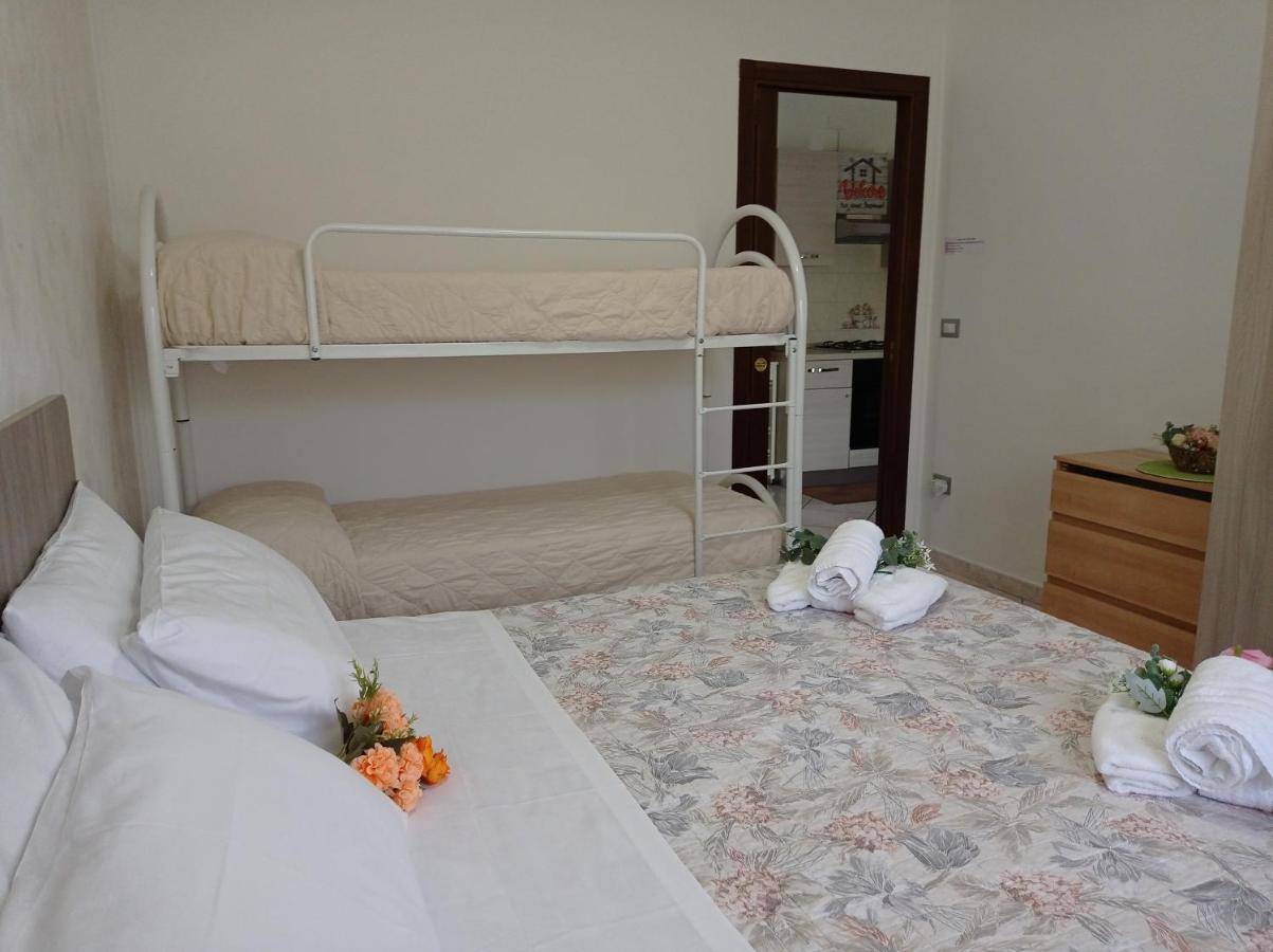 Depandance Con Piscina In Uso In Esclusivo In B&B Сант'Антоніо-Абате Екстер'єр фото