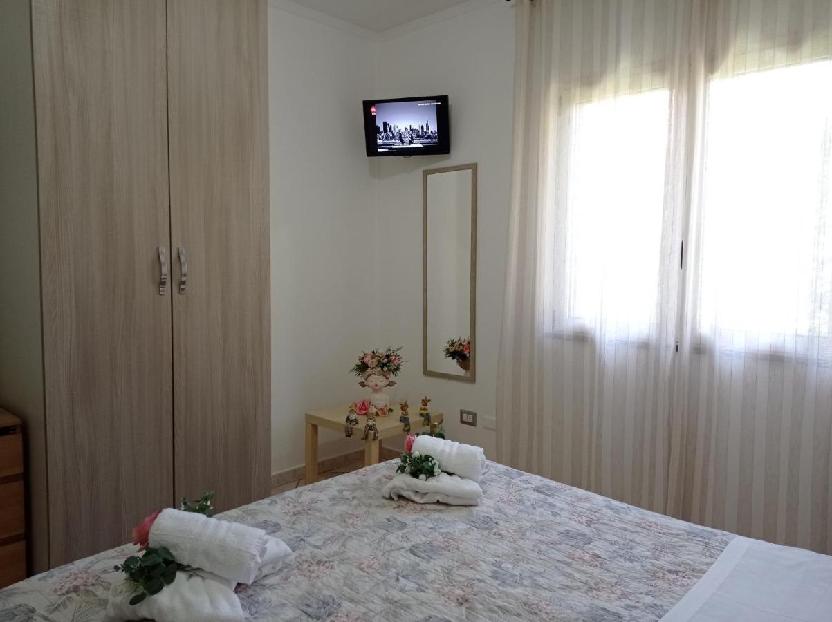 Depandance Con Piscina In Uso In Esclusivo In B&B Сант'Антоніо-Абате Екстер'єр фото